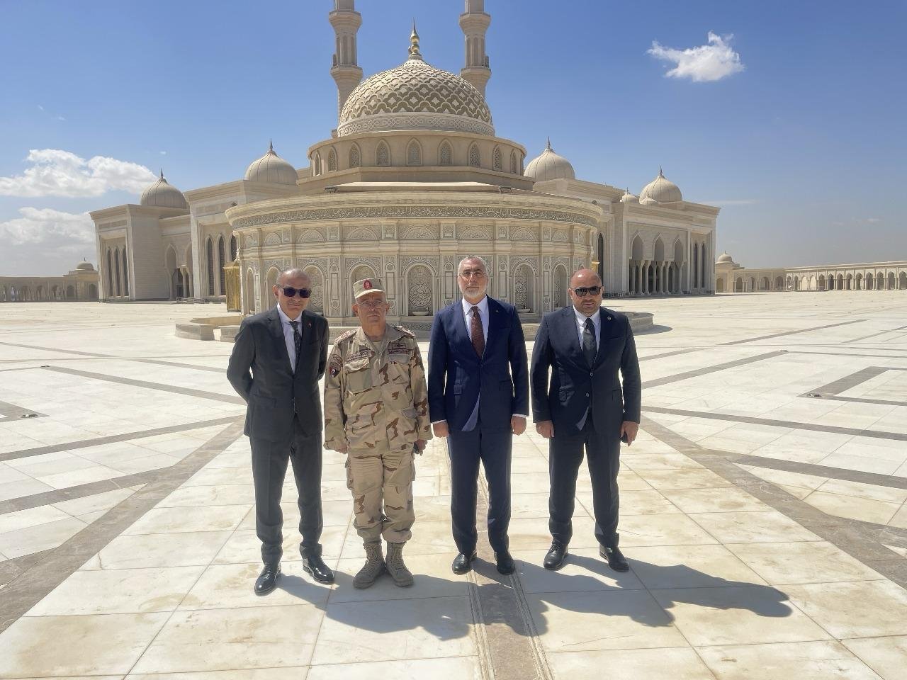 السفير صالح موطلو شن 