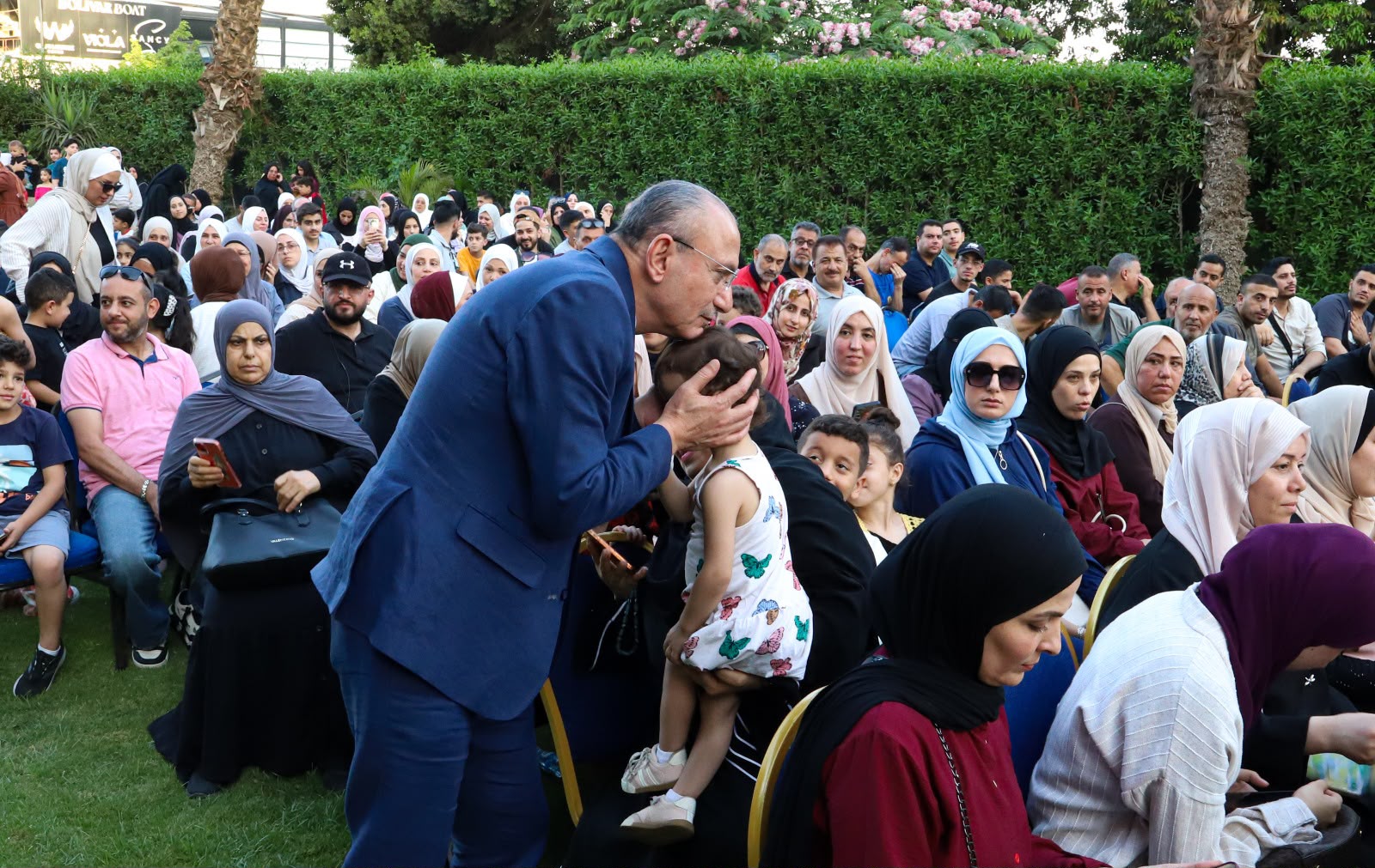 حفل سفارة تركيا بالقاهرة للاسر الفلسطينية 